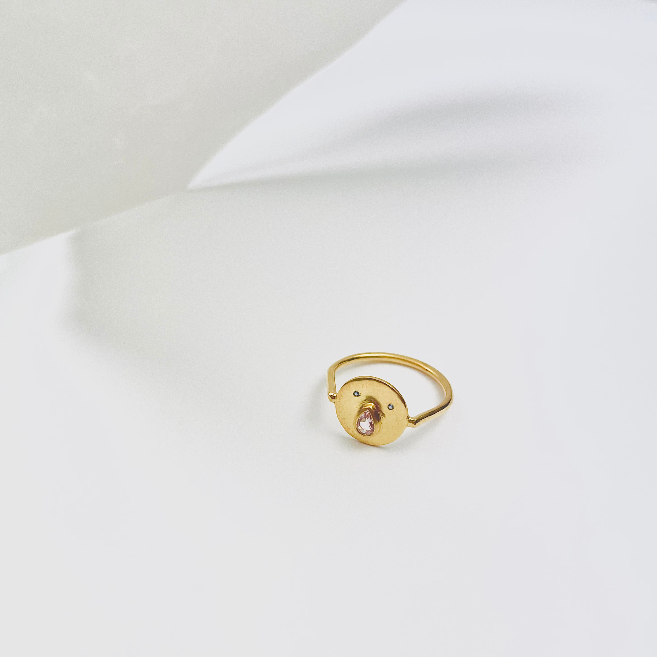 Mini Bague Tronche Paula - Vermeil &amp; Saphir Rose