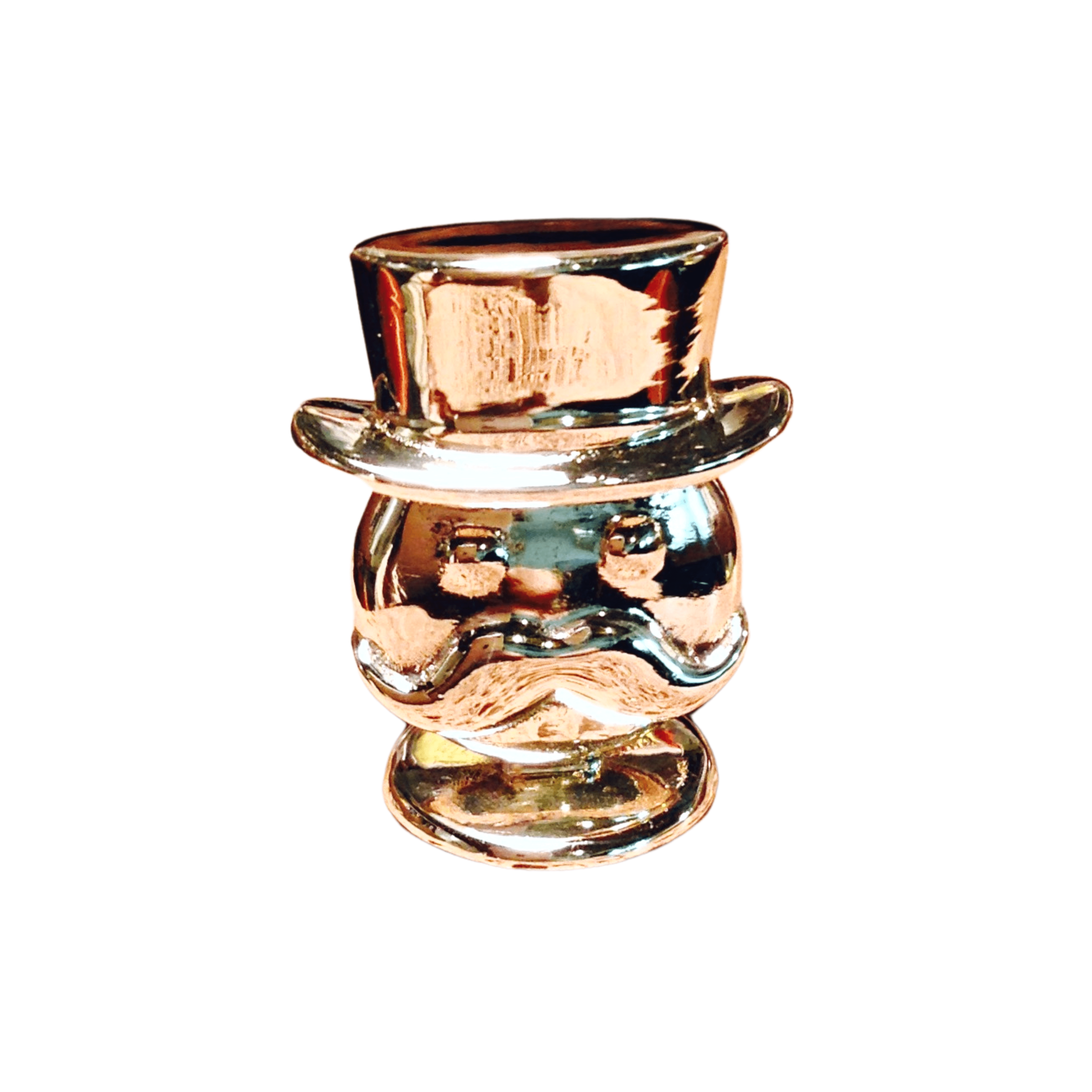 Photo du pion en Or 18 carats réalisé par Louise Vurpas pour le Monopoly. Bijouterie-joaillerie sur-mesure